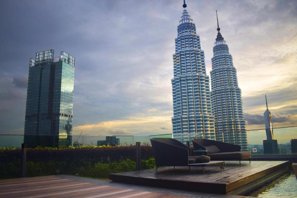 קואלה לומפור Kl Apartment At Star Residences Klcc מראה חיצוני תמונה