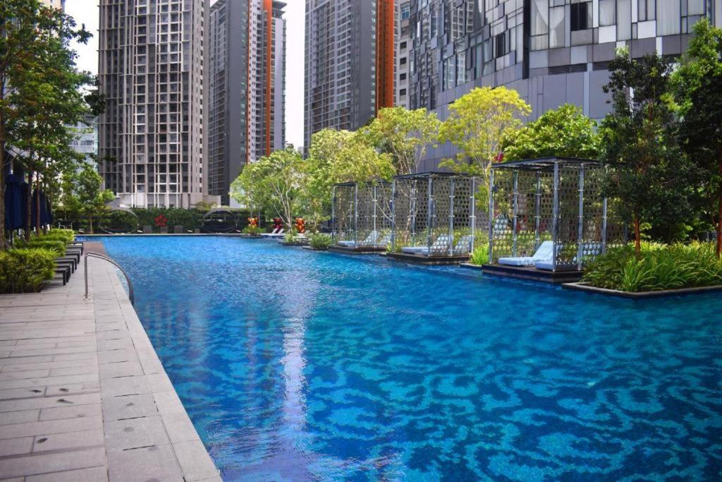 קואלה לומפור Kl Apartment At Star Residences Klcc מראה חיצוני תמונה